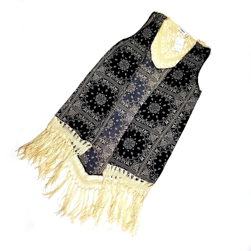 Fashion U Black Tasseled Tunic Vest size Large